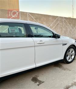 Ford Taurus